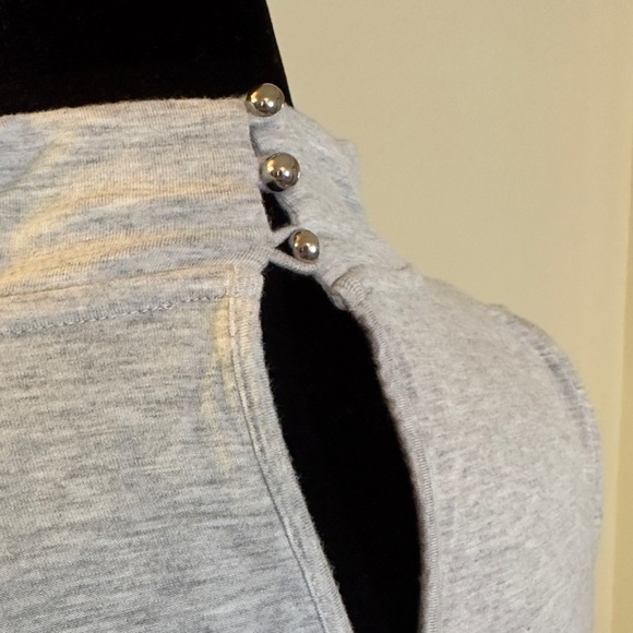 🌼3/$15🌼 Sleeveless top size: Large - Picture 6 of 7